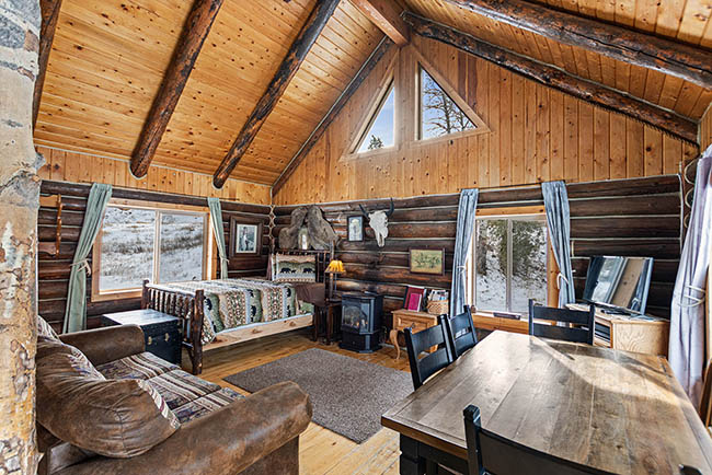 Interior Grandpa Cabin 1 Cinnabar Mcdonald Ranch